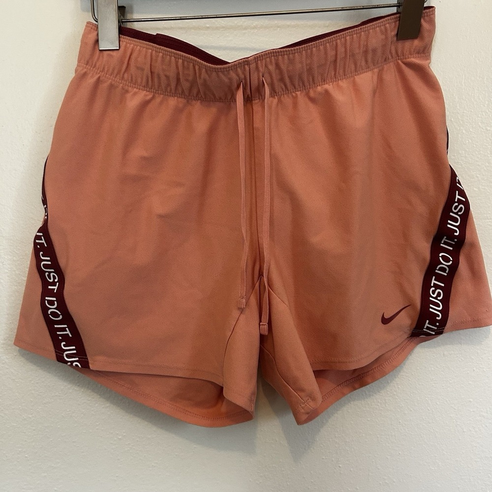 Nike Womens Dri Fit Signature Just Do It Training Shorts Pink Quartz Size Small
